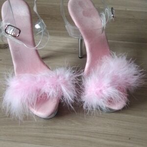 Chic Pink Feathered Women's Heels